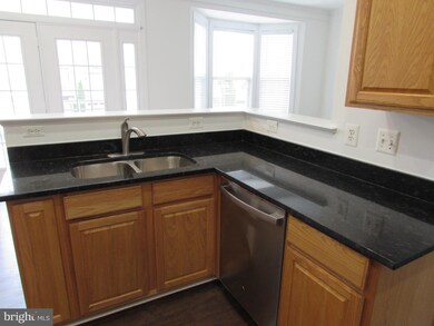 2491 Curie Ct unit 107, Herndon, VA 20171 - photo 3