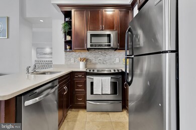 Woodley Condominium unit 101, Washington, DC 20009 - photo 5