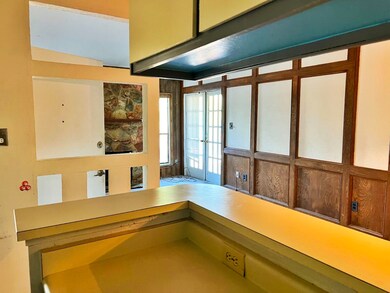 9000 Bissonnet St unit 406, Houston, TX 77074 - photo 2