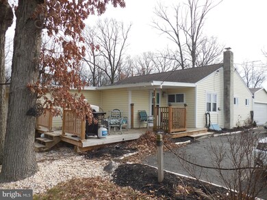 1595 Shatzer Rd, Chambersburg, PA 17201 - photo 7