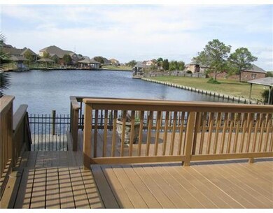 Waterfront/Dock/Pier.