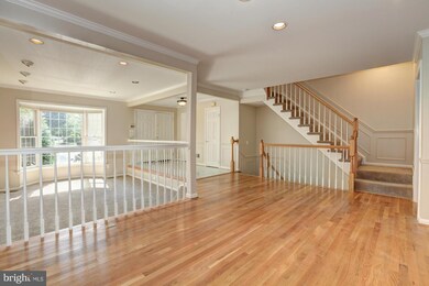 10720 Brewer House Rd, Rockville, MD 20852 - photo 6