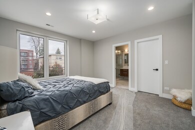 1300 Jefferson St unit 4, Des Plaines, IL 60016 - photo 5