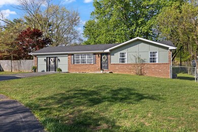 258 Dutton Cir, Jamestown, KY 42629 - photo 4