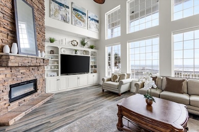 19611 Shores Dr, Galveston, TX 77554 - photo 3