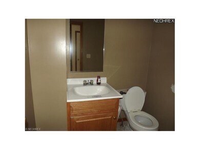 1/2 BATH