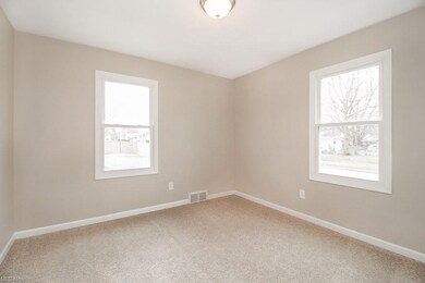 2500 E 31st St, Lorain, OH 44055 - photo 3