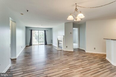 Quaker Hill Community unit 307, Alexandria, VA 22314 - photo 7