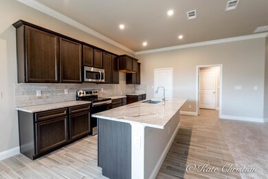 8918 Red Cliff Ave, Odessa, TX 79765 - photo 4