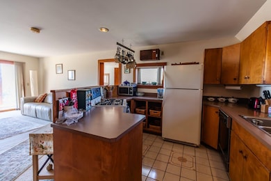 121 Overview Dr, Jaffrey, NH 03452 - photo 4