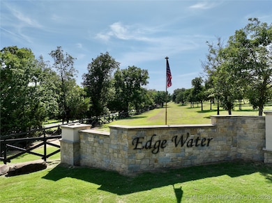 388 Edge Water, Eufaula, OK 74432 - photo 6