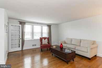 1502 Glen Keith Blvd, Towson, MD 21286 - photo 3