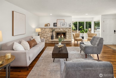 1333 9th Ave N, Edmonds, WA 98020 - photo 3