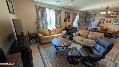PXL_20250518_221811897