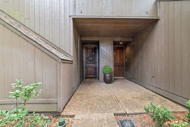 39 Litchfield Ln, Houston, TX 77024 - photo 2