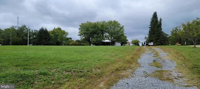 3602 Highland Ridge Rd, Berkeley Springs, WV 25411 - photo 4