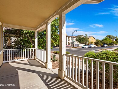 2842 N Claire Dr-6