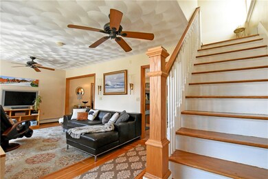 90 Sweetbriar Ave, Riverside, RI 02915 - photo 7