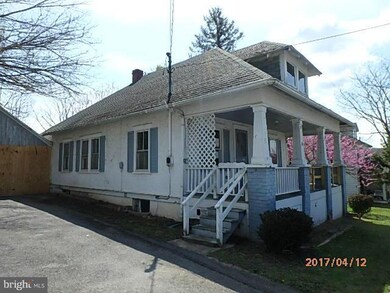 8 Center St, Hancock, MD 21750 - photo 2