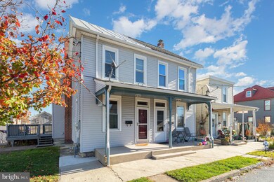 328 S 5th St, Lemoyne, PA 17043 - photo 2