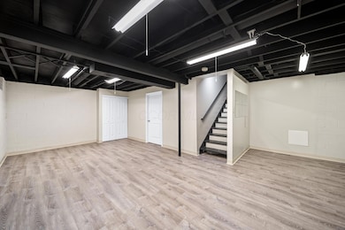 9002 Newmills Ln, Lewis Center, OH 43035 - photo 6