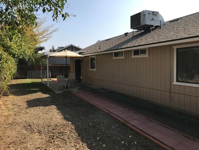 CD5FCDE5-D240-444C-8B6A-9969E84EC43F