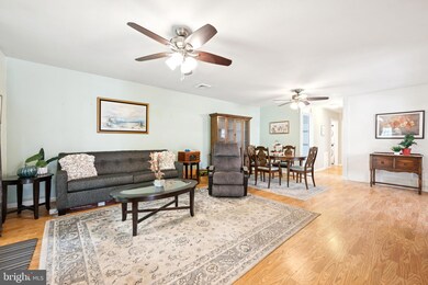 156 Elmtowne Blvd, Hammonton, NJ 08037 - photo 6