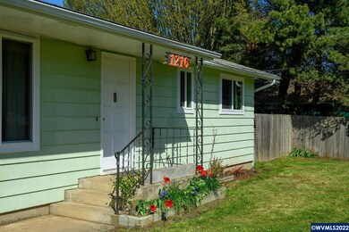 1216 S Jellison St, Amity, OR 97101 - photo 2