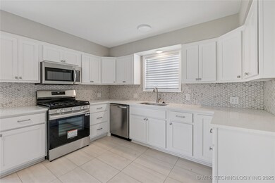 514 S 5th Place, Broken Arrow, OK 74012 - photo 7