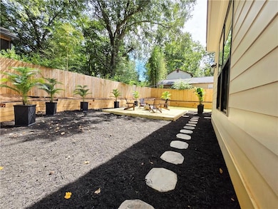 1102 Morley Ave SE, Atlanta, GA 30312 - photo 7