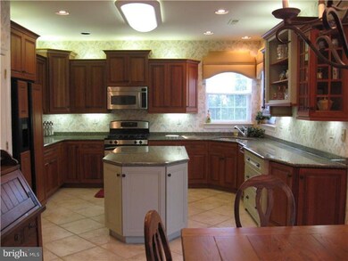 200 Coolidge Ln, Downingtown, PA 19335 - photo 3