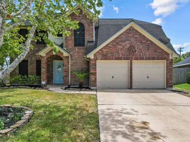 3205 Quail Run Dr, Alvin, TX 77511 - photo 2
