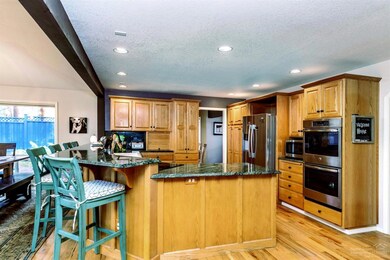 20932 King David Ave, Bend, OR 97702 - photo 6