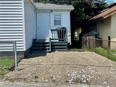 709 Dunbar Ave, Dunbar, WV 25064 - photo 2