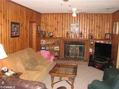 Den/Family/Great Room