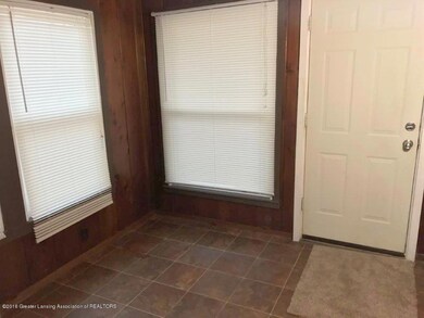 817 N Pine St, Lansing, MI 48906 - photo 2