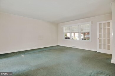 1606 Glen Keith Blvd, Towson, MD 21286 - photo 7