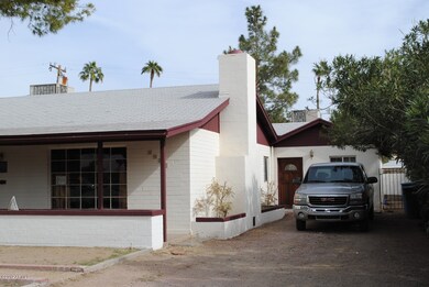 guest quarters entrance