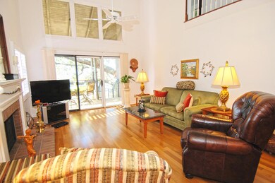 MLS_DSC_0211_living3