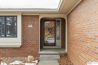 326 S 157th St, Omaha, NE 68118 - photo 7