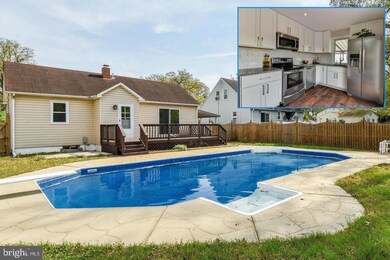 408 Blossom Ln, Glen Burnie, MD 21061 - photo 2