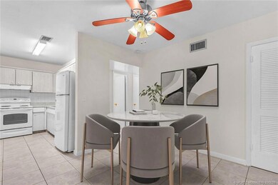 333 SE Martin Ave unit 1F, Stuart, FL 34996 - photo 4