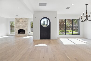 307 Vanderpool Ln, Houston, TX 77024 - photo 4