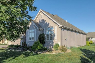 708 Redtop Ln, Raymore, MO 64083 - photo 3