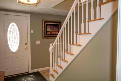 4 Iroquois Cir, Londonderry, NH 03053 - photo 5