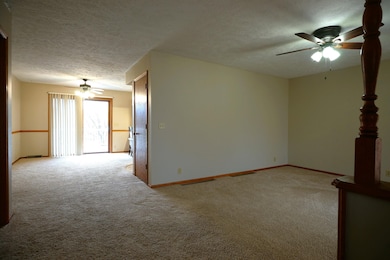 203 Maple St, Humphrey, NE 68642 - photo 4