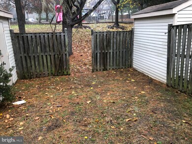 16302 Pennsbury Way, Bowie, MD 20716 - photo 4