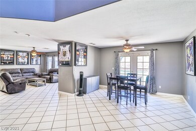 Living/Family Dining