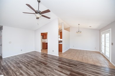 575 Mountainview Rd, Boiling Springs, SC 29316 - photo 7