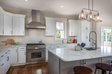 09-Kitchen 2